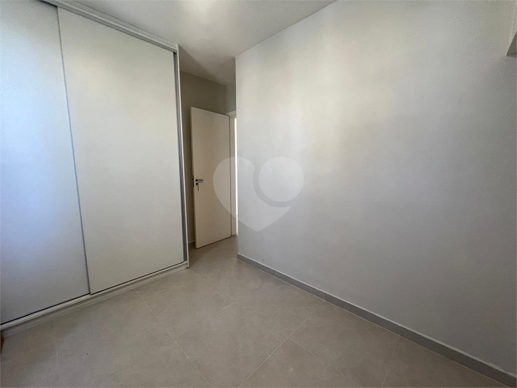 APARTAMENTO em ÁGUA FRIA