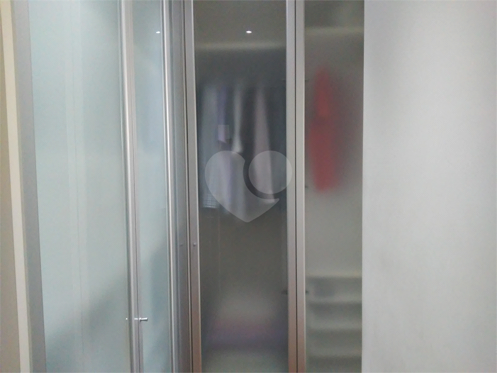 Apartamento à venda com 3 quartos, 180m² - Foto 18