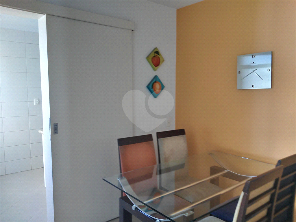 Apartamento à venda com 3 quartos, 180m² - Foto 13