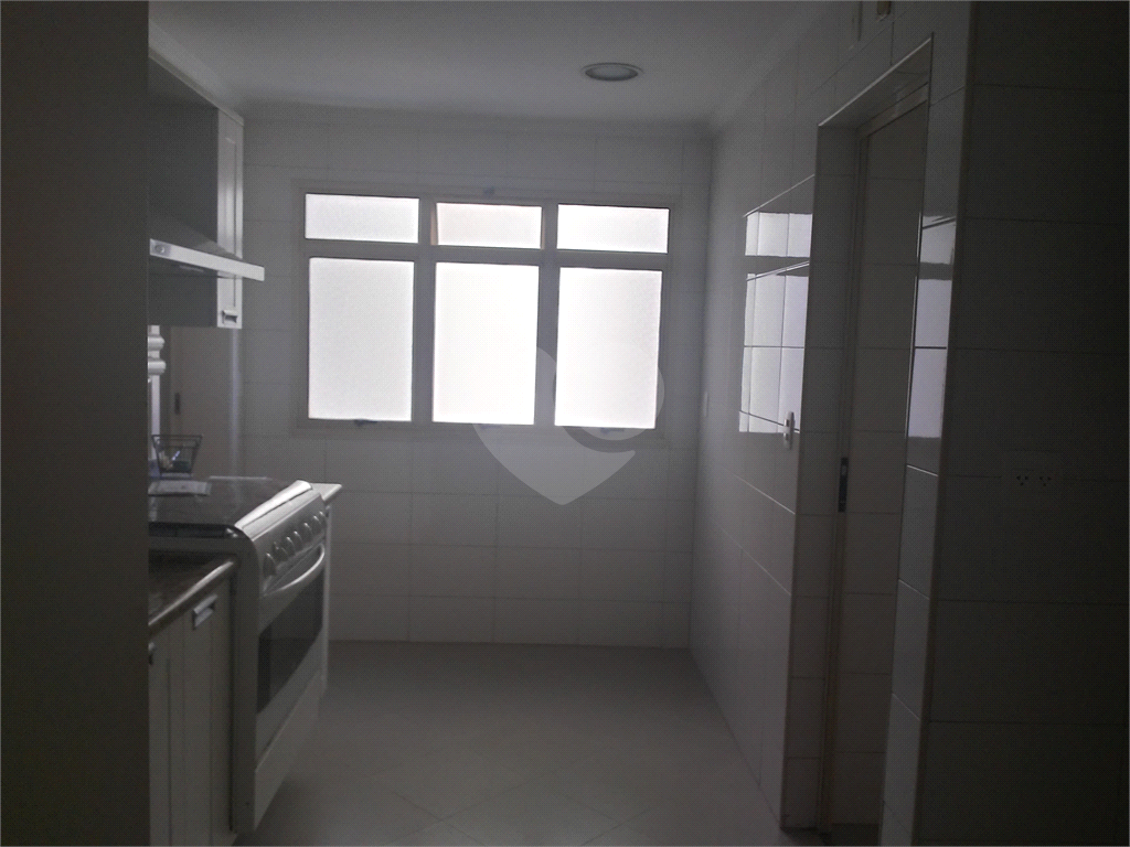 Apartamento à venda com 3 quartos, 180m² - Foto 16