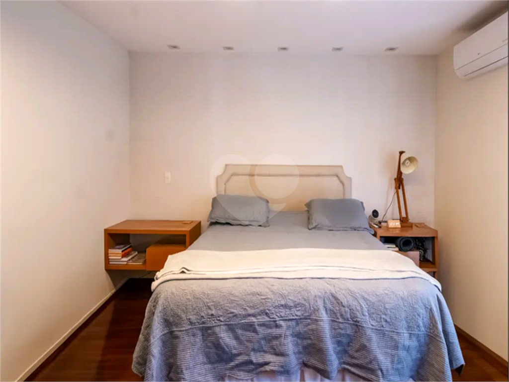 sobrado 3 QUARTOS - BROOKIN