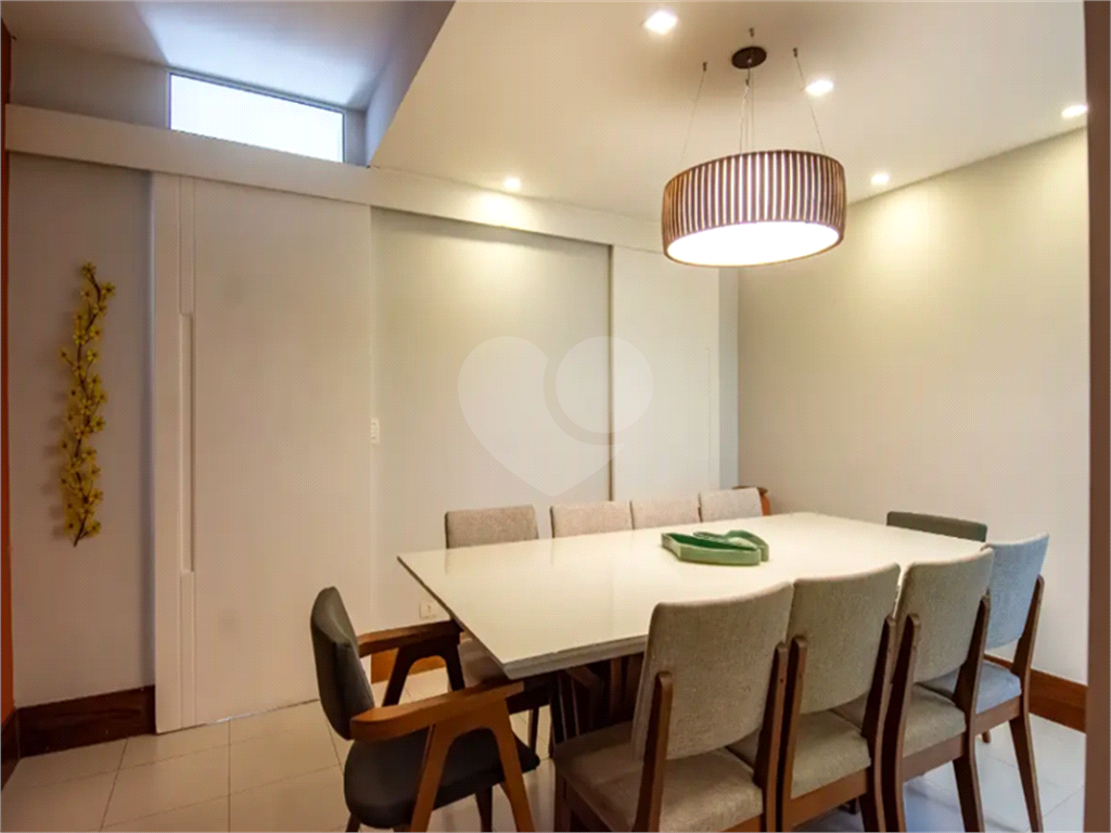 sobrado 3 QUARTOS - BROOKIN