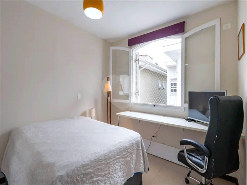 sobrado 3 QUARTOS - BROOKIN