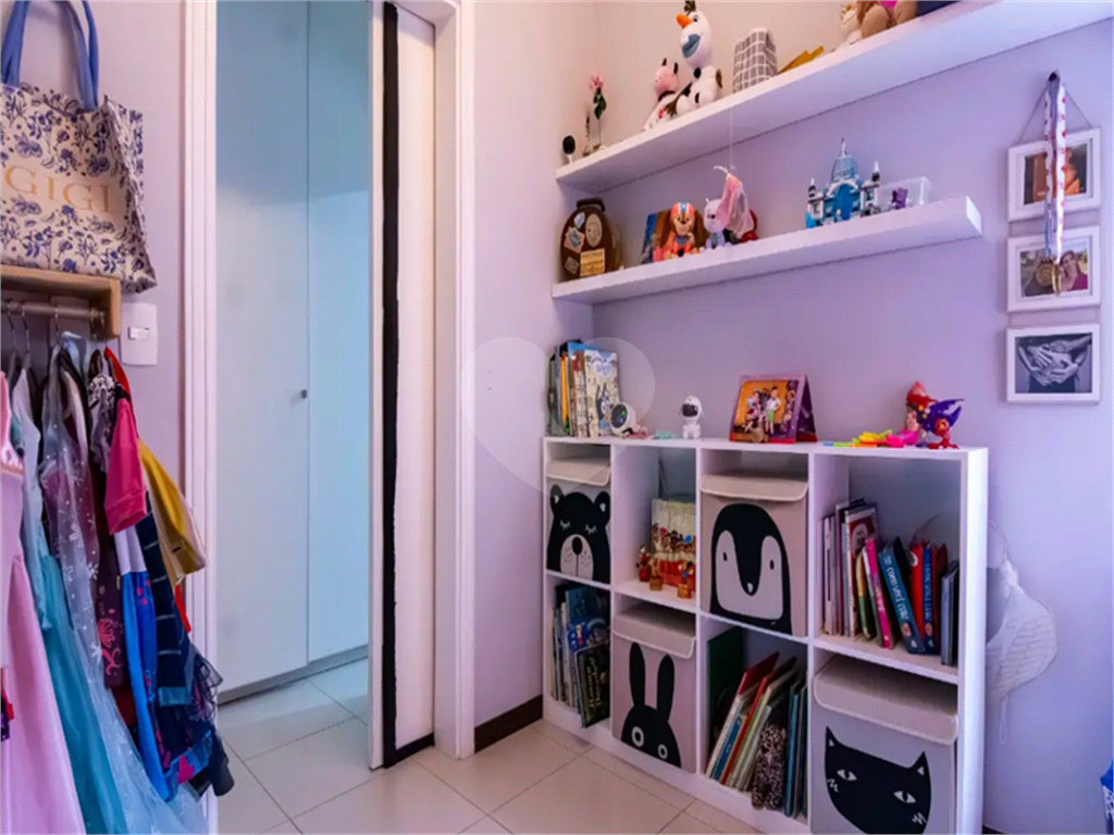 sobrado 3 QUARTOS - BROOKIN