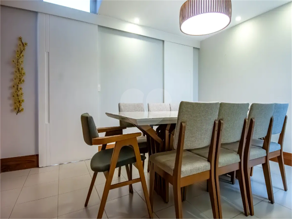 sobrado 3 QUARTOS - BROOKIN