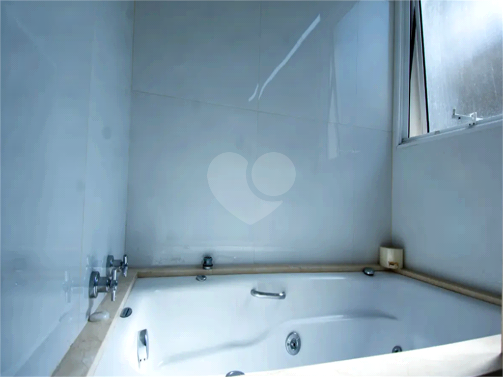 sobrado 3 QUARTOS - BROOKIN