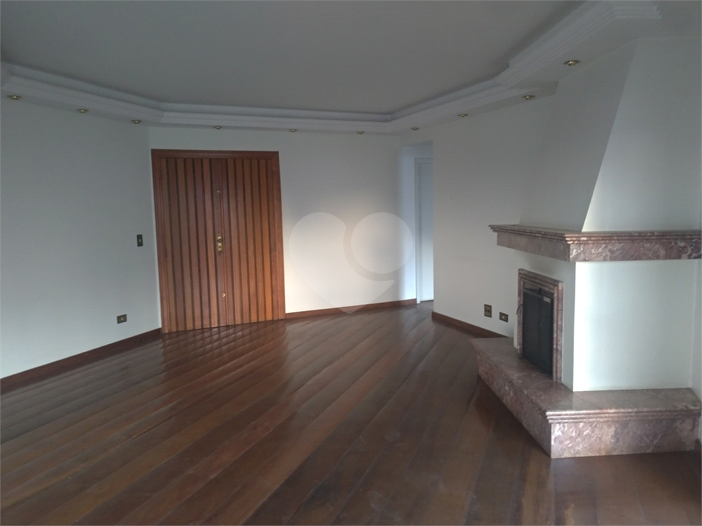 Apartamento à venda e aluguel com 4 quartos, 200m² - Foto 2