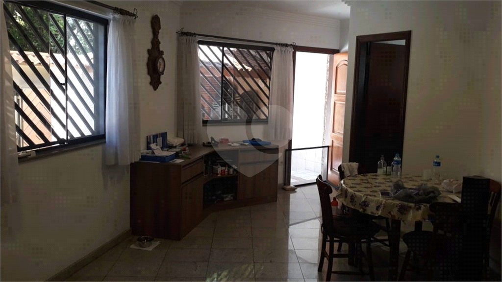 Excelente sobrado em localização privilegiada de Santana com 3 dormitórios, venha conhecer.