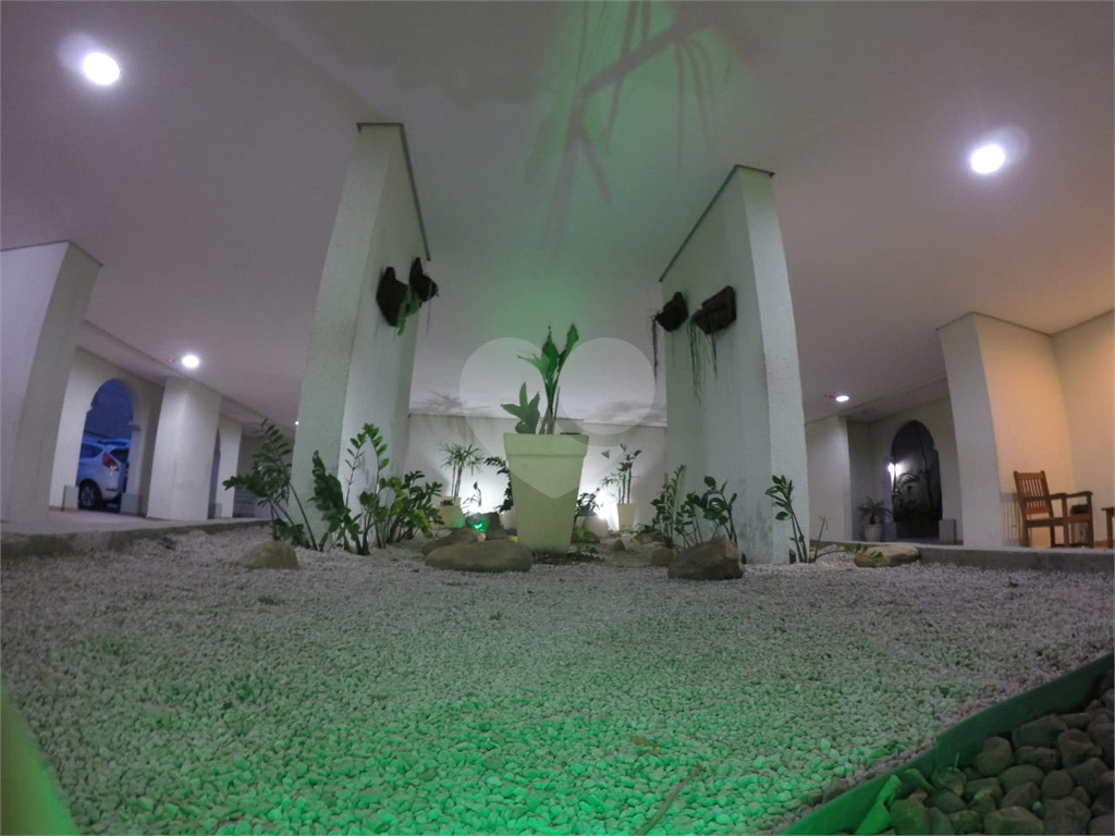 Apto. 02 Dormitórios - ao lado do Shopping Santana Parque