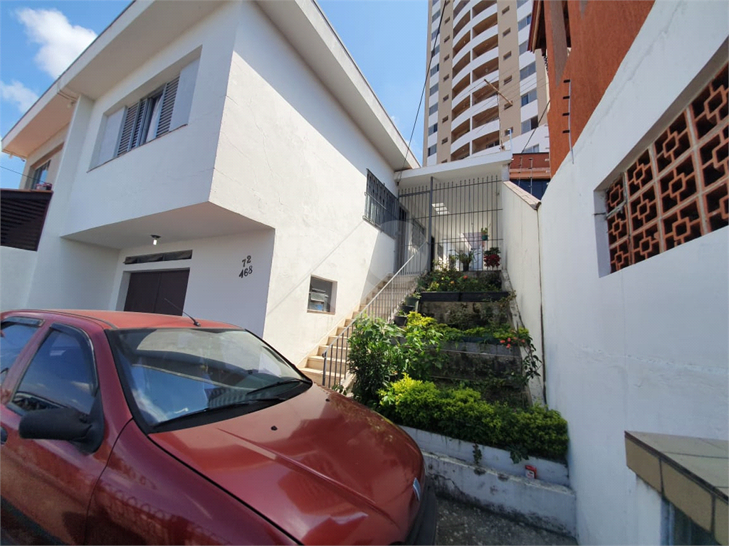 Sobrado excelente localização