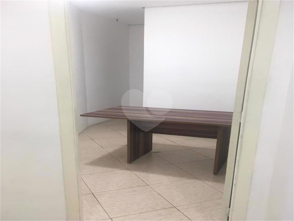 sala comercial