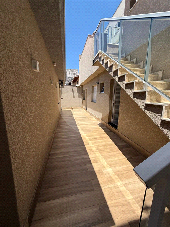 Bela casa assobradada, no bairro Jardim Franca próximo a Padaria Paris!