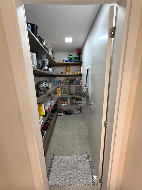 Bela casa assobradada, no bairro Jardim Franca próximo a Padaria Paris!