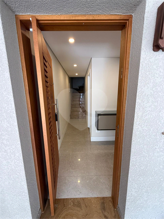 Bela casa assobradada, no bairro Jardim Franca próximo a Padaria Paris!