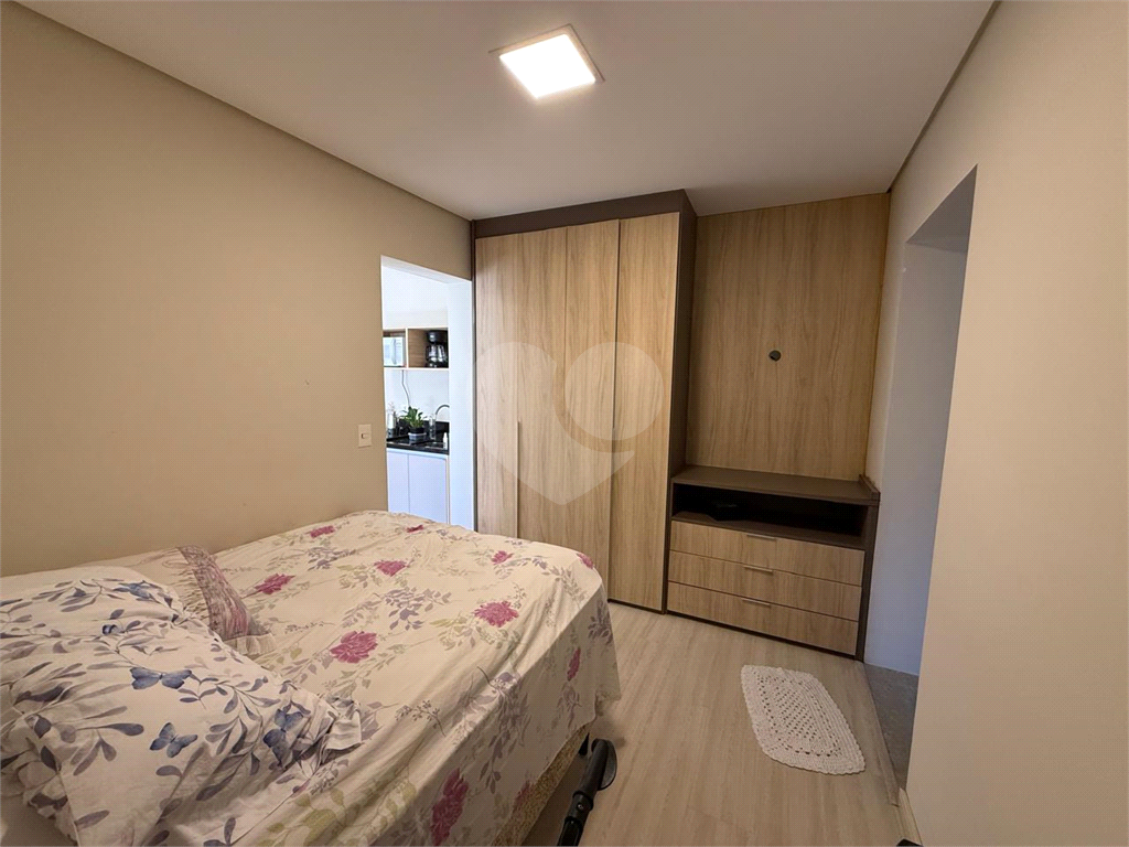 Bela casa assobradada, no bairro Jardim Franca próximo a Padaria Paris!