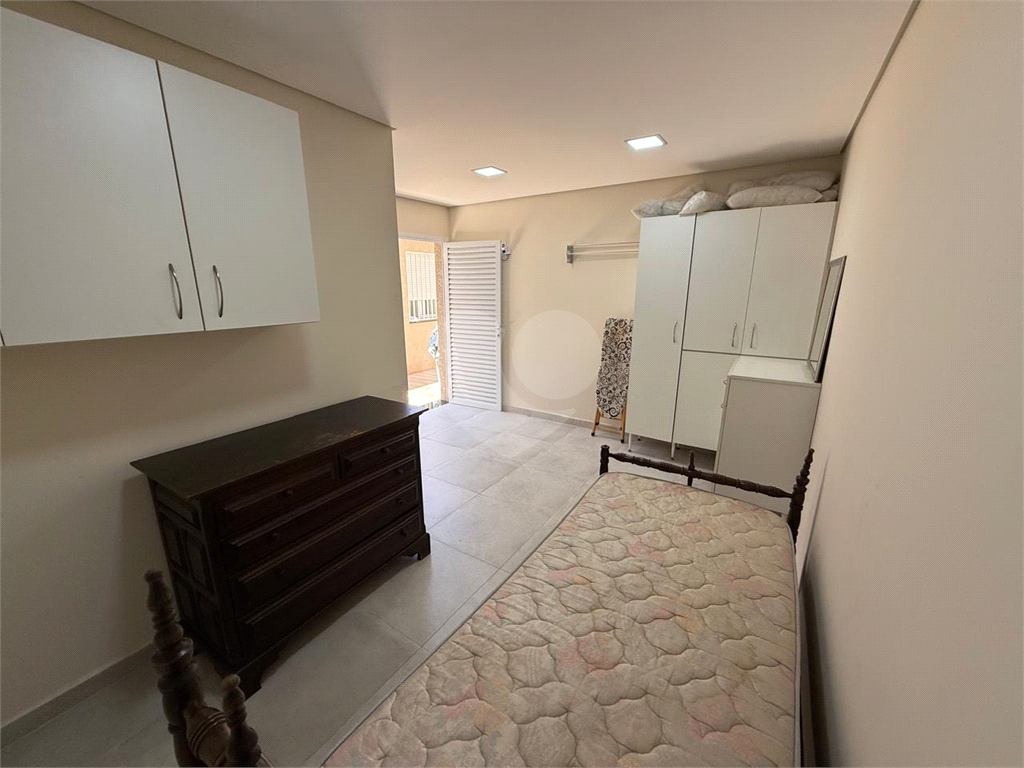 Bela casa assobradada, no bairro Jardim Franca próximo a Padaria Paris!
