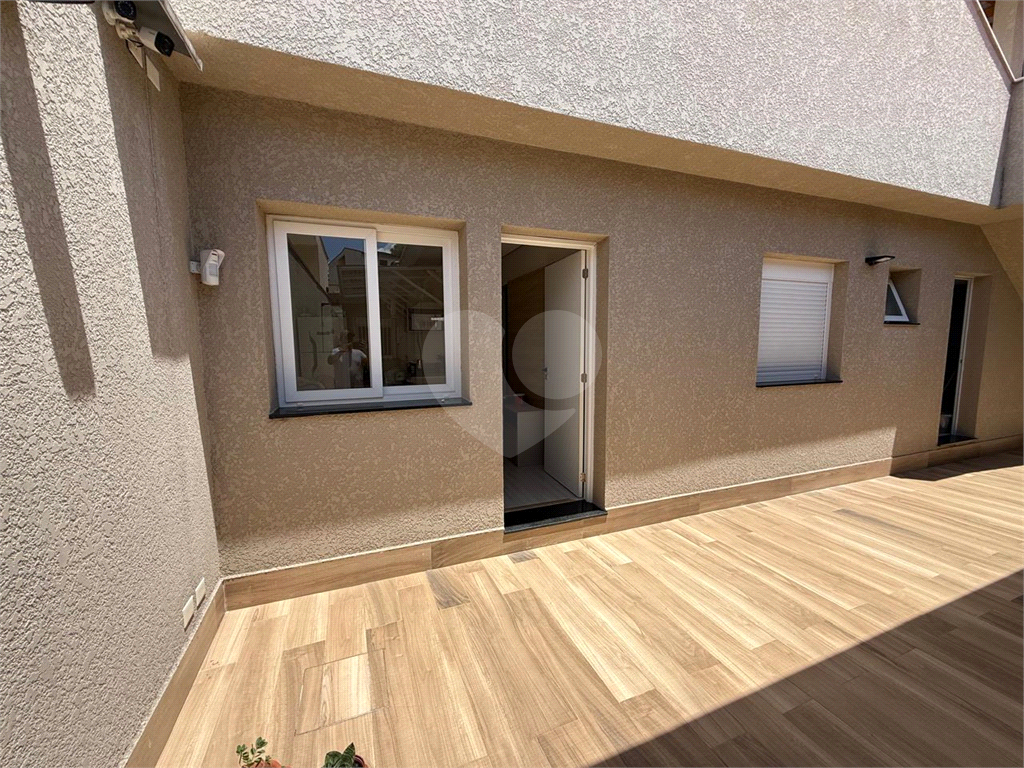 Bela casa assobradada, no bairro Jardim Franca próximo a Padaria Paris!