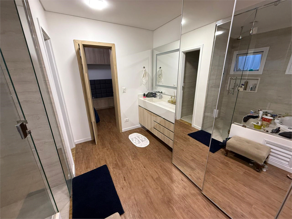 Bela casa assobradada, no bairro Jardim Franca próximo a Padaria Paris!