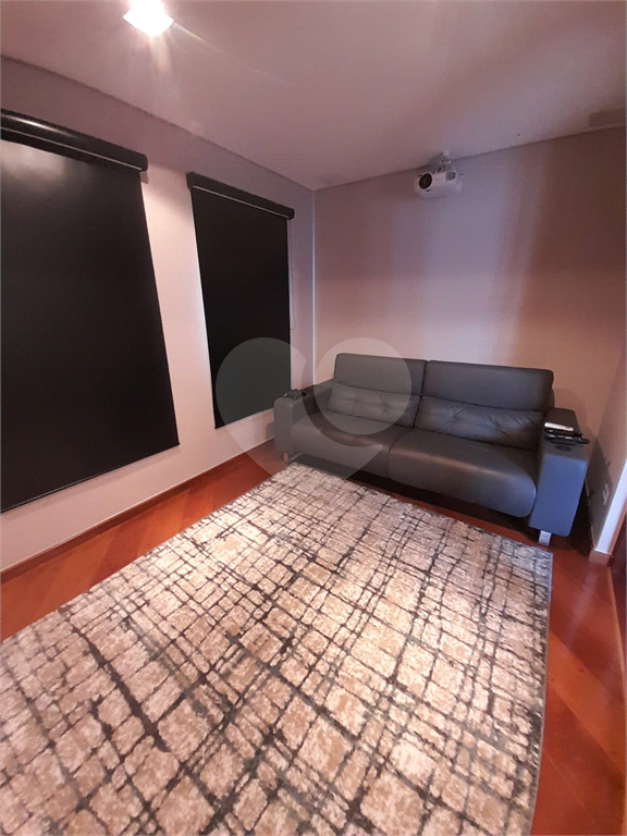 3 AMPLAS SUITES MAIS ECRITORIO MUITO VERDE E AMPLO QUINTAL
