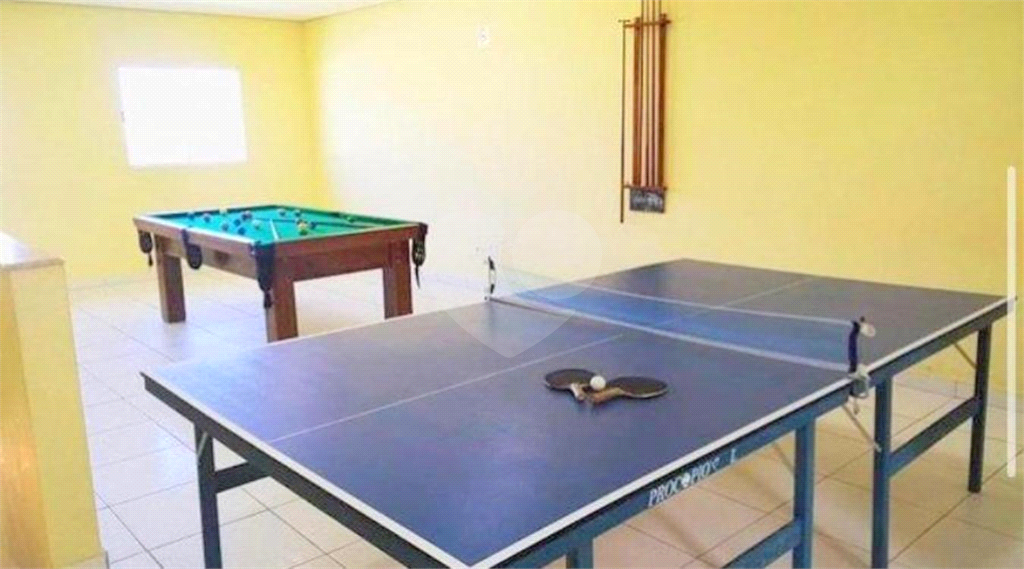 Lindo sobrado localizado em Itaquaquecetuba