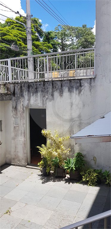SOBRADO em JARDIM FRANCA