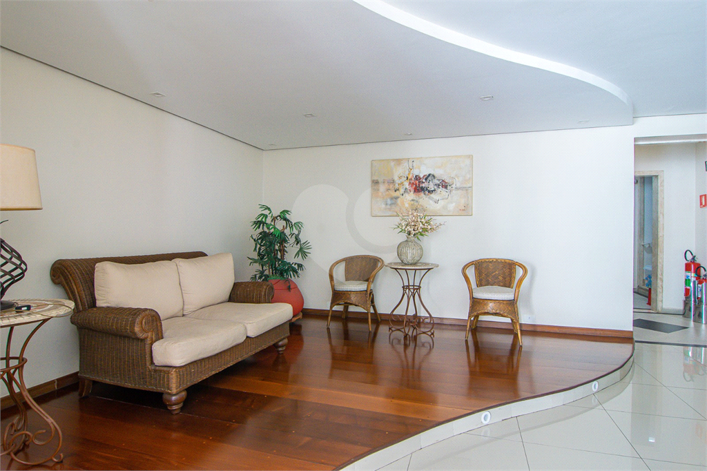 Imóvel de 88m² sala de estar de 2 ambientes 2 quartos 1 vaga Pinheiros