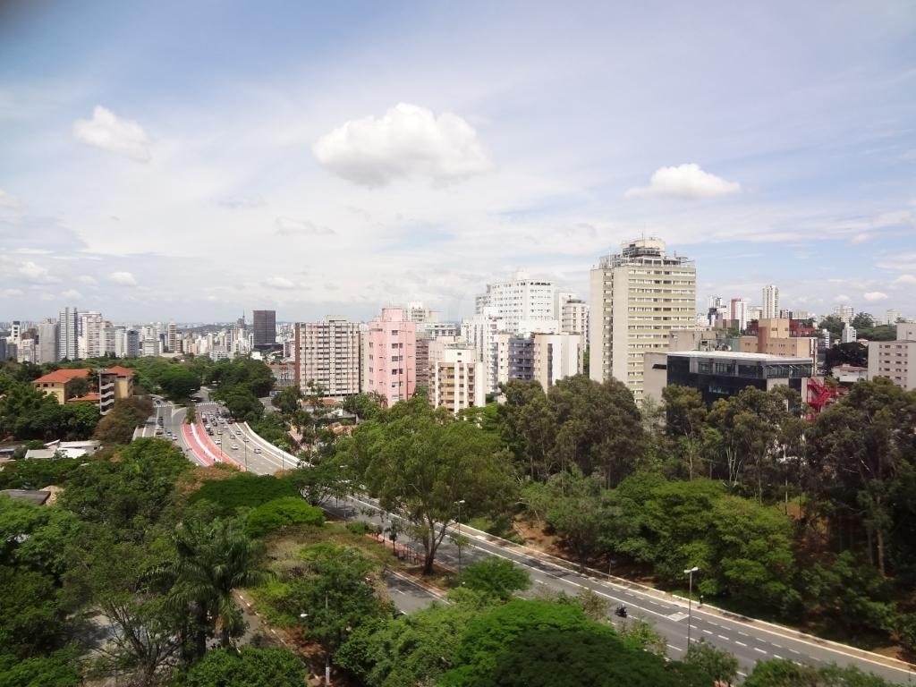 Imóvel de 88m² sala de estar de 2 ambientes 2 quartos 1 vaga Pinheiros