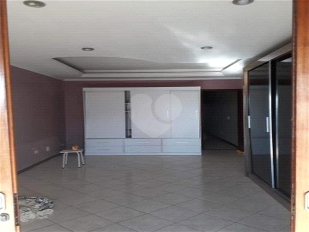 Apartamento na região oeste 