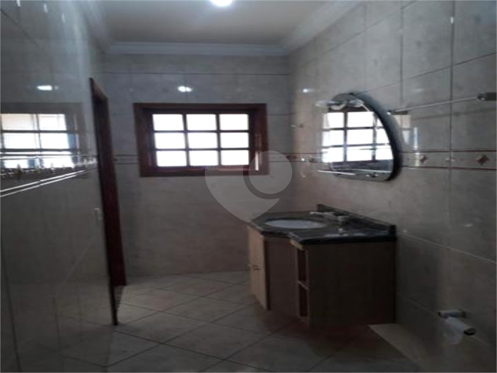 Apartamento na região oeste 