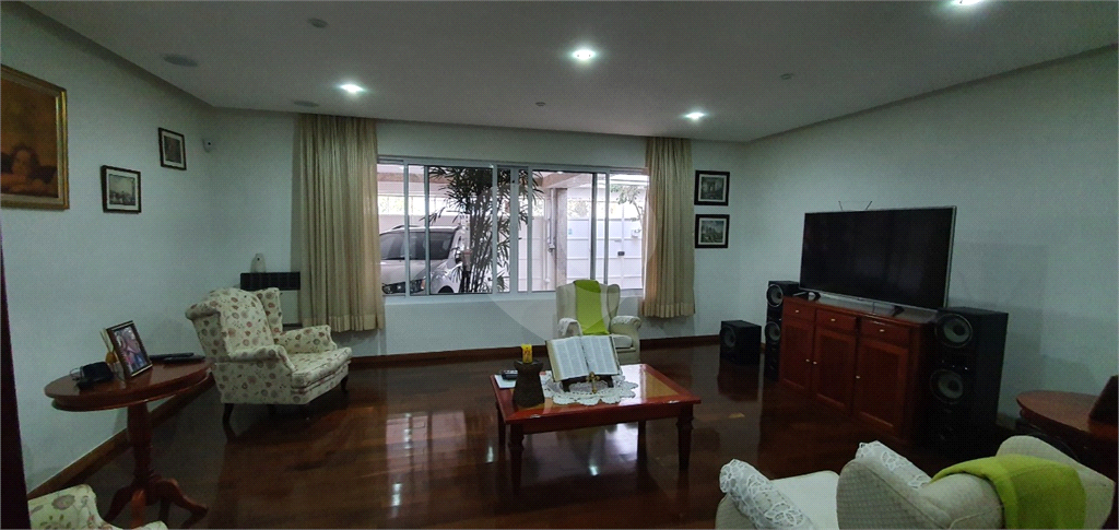 CASA em BROOKLIN