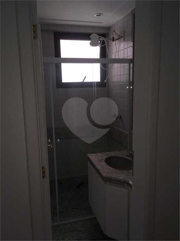 APARTAMENTO em MORUMBI