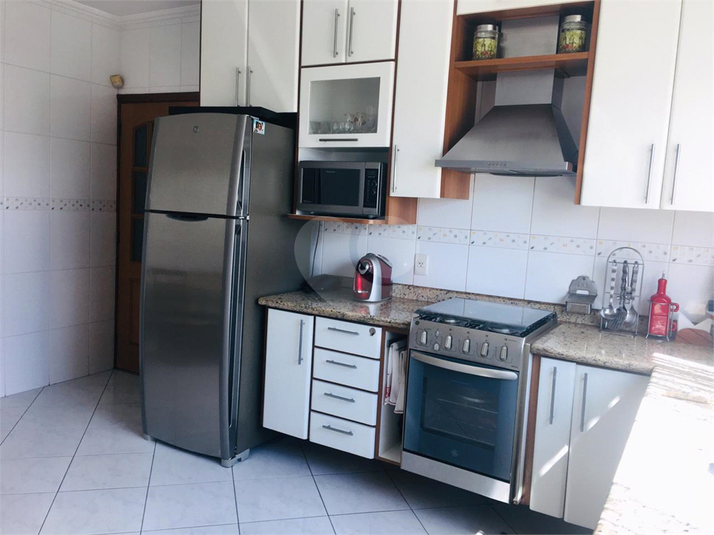 Ótimo sobrado para venda com 270 m² a 1,5km do Shopping Metrô Tucuruvi 