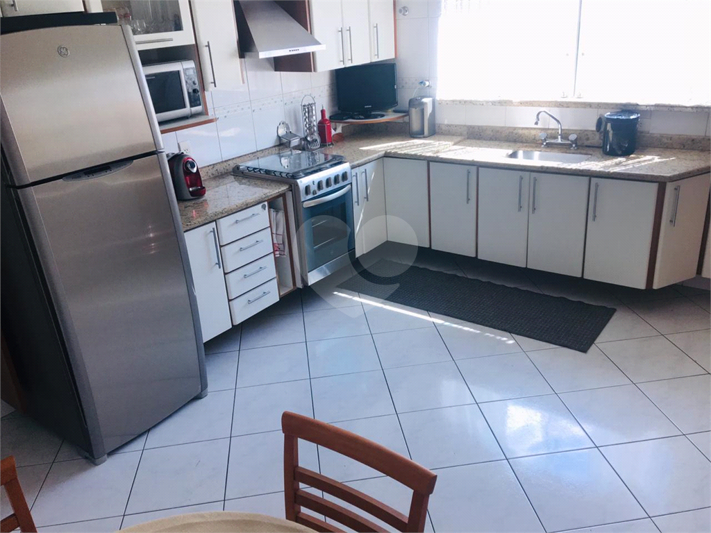 Ótimo sobrado para venda com 270 m² a 1,5km do Shopping Metrô Tucuruvi 