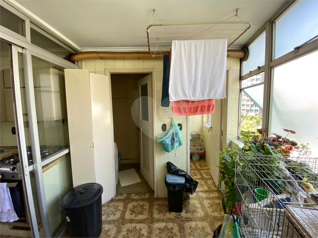 Apartamento à venda no JARDIM EUROPA com 175 m² 