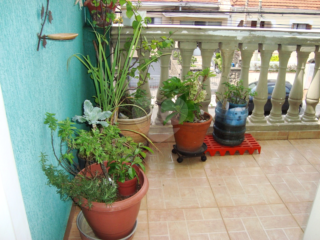 Casa na Santa Terezinha