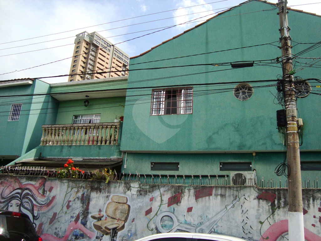 Casa na Santa Terezinha