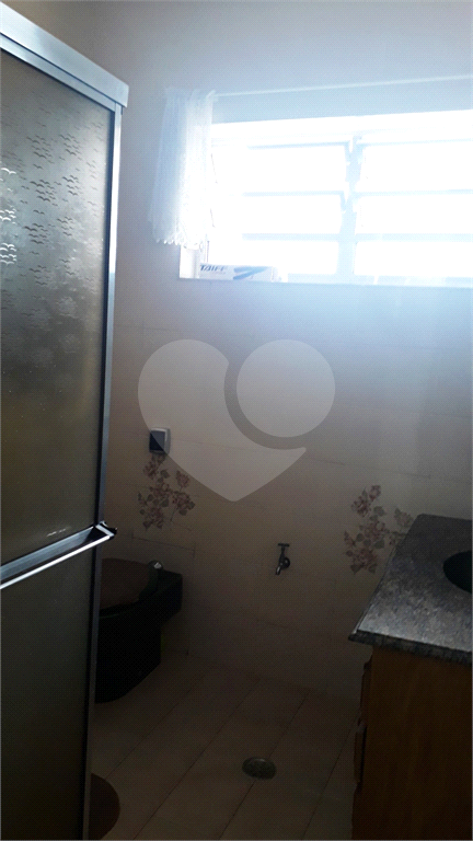 Casa totalmente térrea com 215 m² de área total