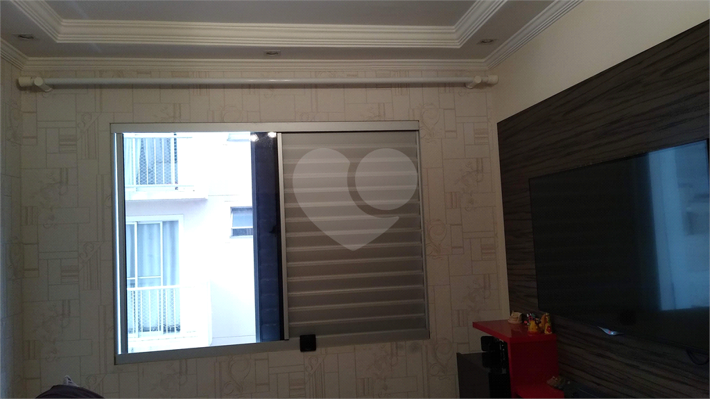 APARTAMENTO em VILA AMÁLIA (ZONA NORTE)