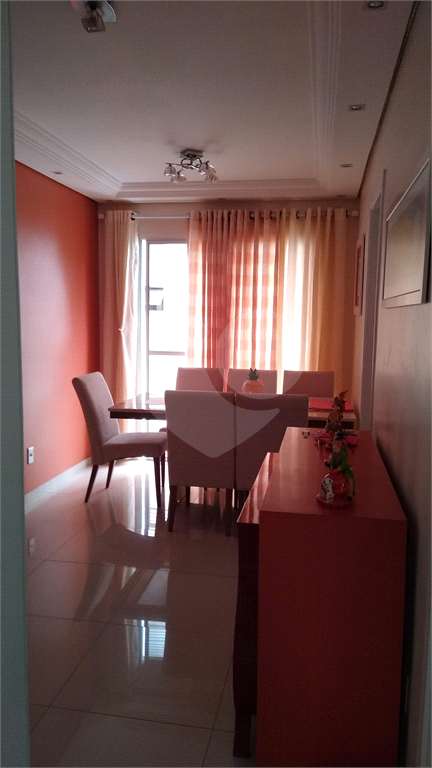 APARTAMENTO em VILA AMÁLIA (ZONA NORTE)