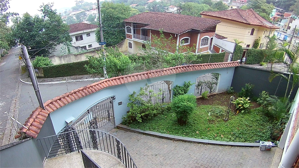 Sobrado 3 dormitórios para locação no bairro do Tremembé em São Paulo