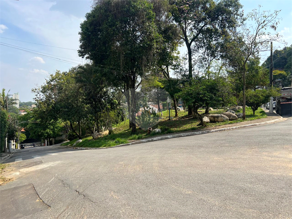 Sobrado 3 dormitórios para locação no bairro do Tremembé em São Paulo