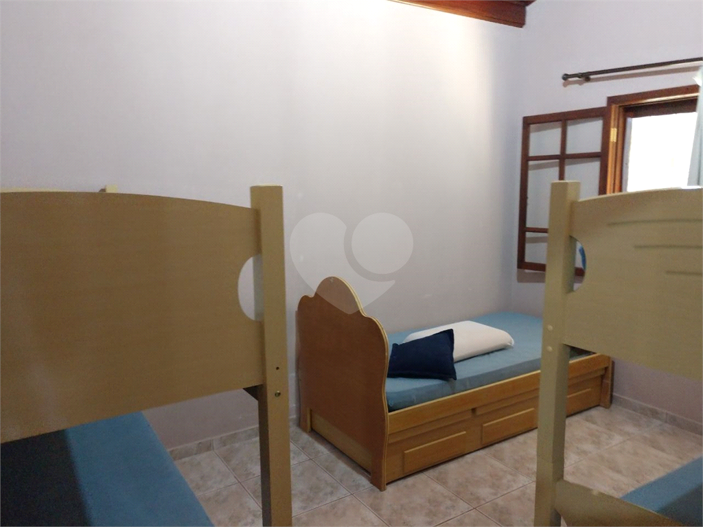 Casa em Bom Jesus dos Perdões - Bairro Guaxinduva