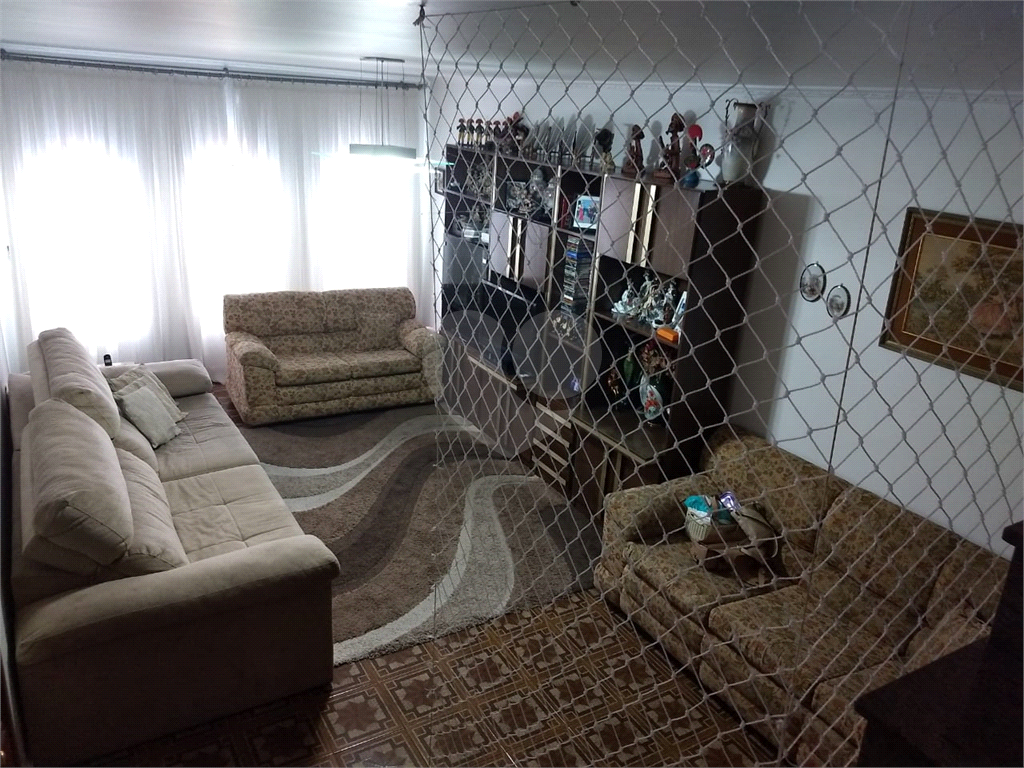 Sobrado semi-novo na Vila Maria Alta!