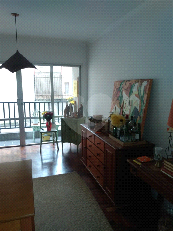 Apartamento na Água Fria, com 3 dormitórios, 1 vaga fixa, excelente localização.