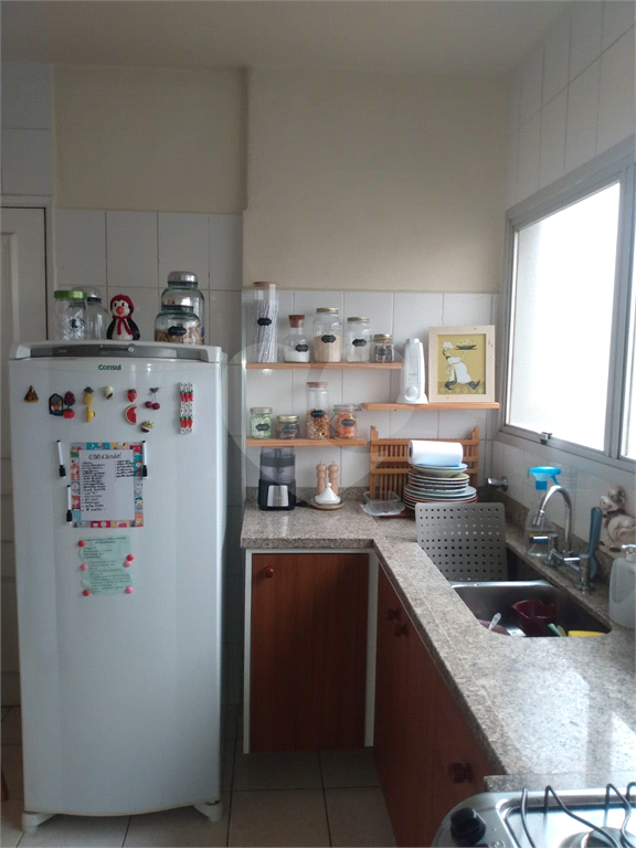 Apartamento na Água Fria, com 3 dormitórios, 1 vaga fixa, excelente localização.