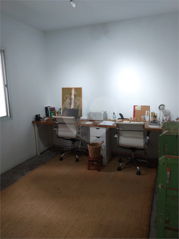 Apartamento na Água Fria, com 3 dormitórios, 1 vaga fixa, excelente localização.