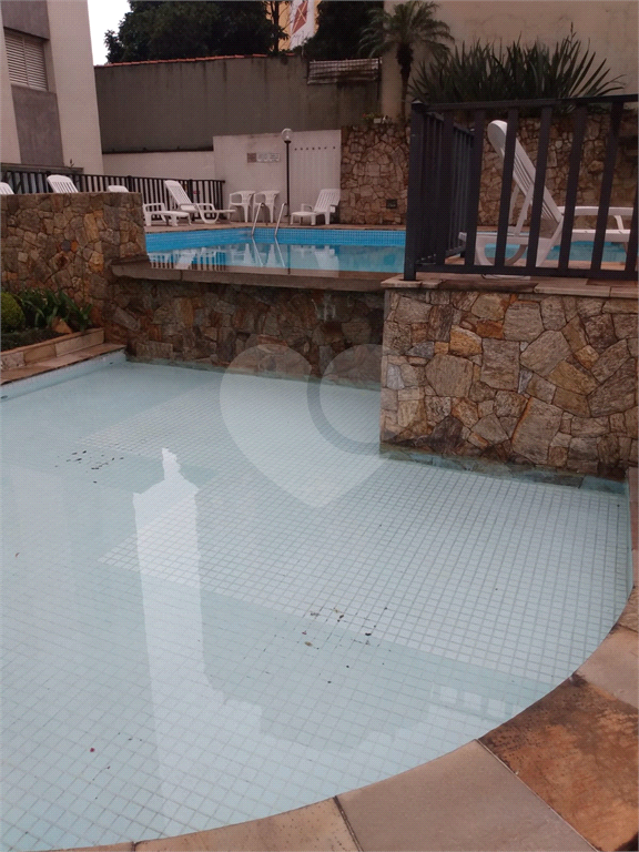 Apartamento na Água Fria, com 3 dormitórios, 1 vaga fixa, excelente localização.