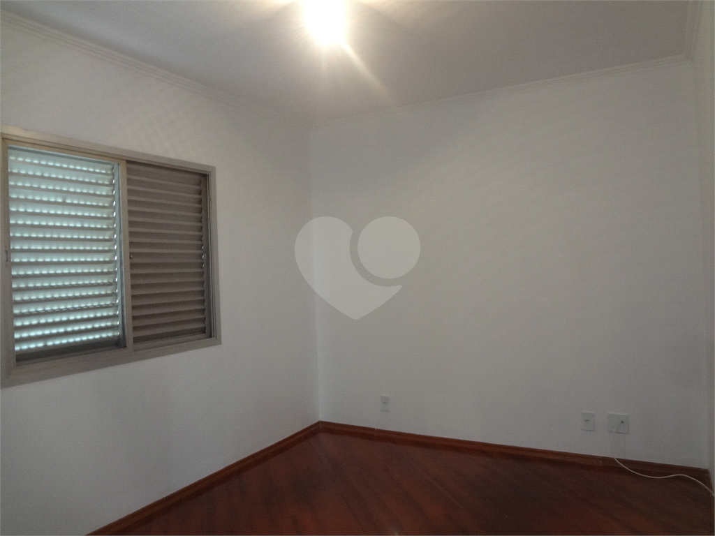 Apartamento na Água Fria, com 3 dormitórios, 1 vaga fixa, excelente localização.