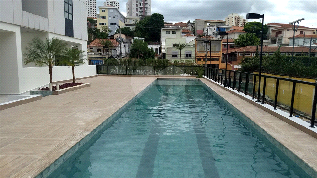  Apartamento Reformado com Varanda Gourmet na Vila Ester | 2 Dormitórios,1 vaga e  Lazer Completo 