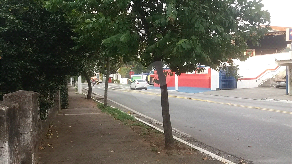 Terreno – Tucuruvi – 1100 m2 . Frente 22,30 metros – a 200 metros do ASSAI - na Av. Cel Sezefredo  